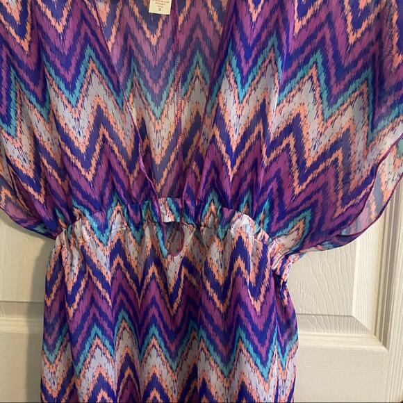 Miken Swim Bright Chevron Cover Up Women's Size Small Purples Blue Multicolor - Picture 2 of 6